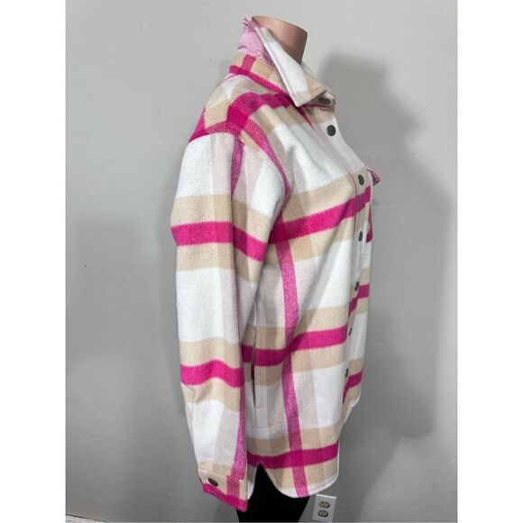New. Monroe plaid shacket. Oversized. XS. Retails $298 - Picture 9 of 14